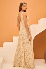 VESTIDO RENDA FLORES